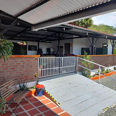 Finca La Bilbaina # 4 Villa Pueblo Tapao Exteriör bild
